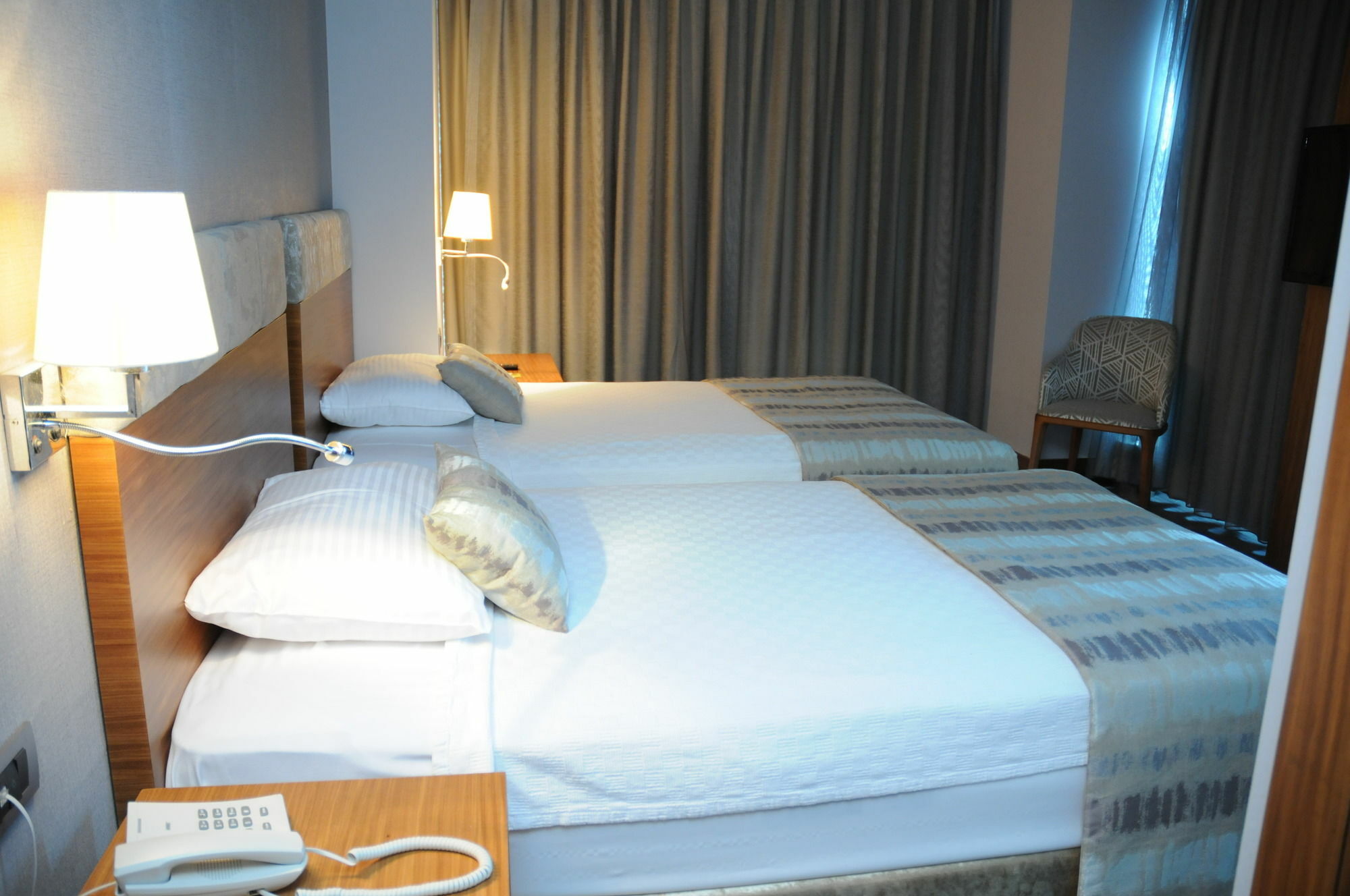 Discovery Hotel Istanbul Ngoại thất bức ảnh