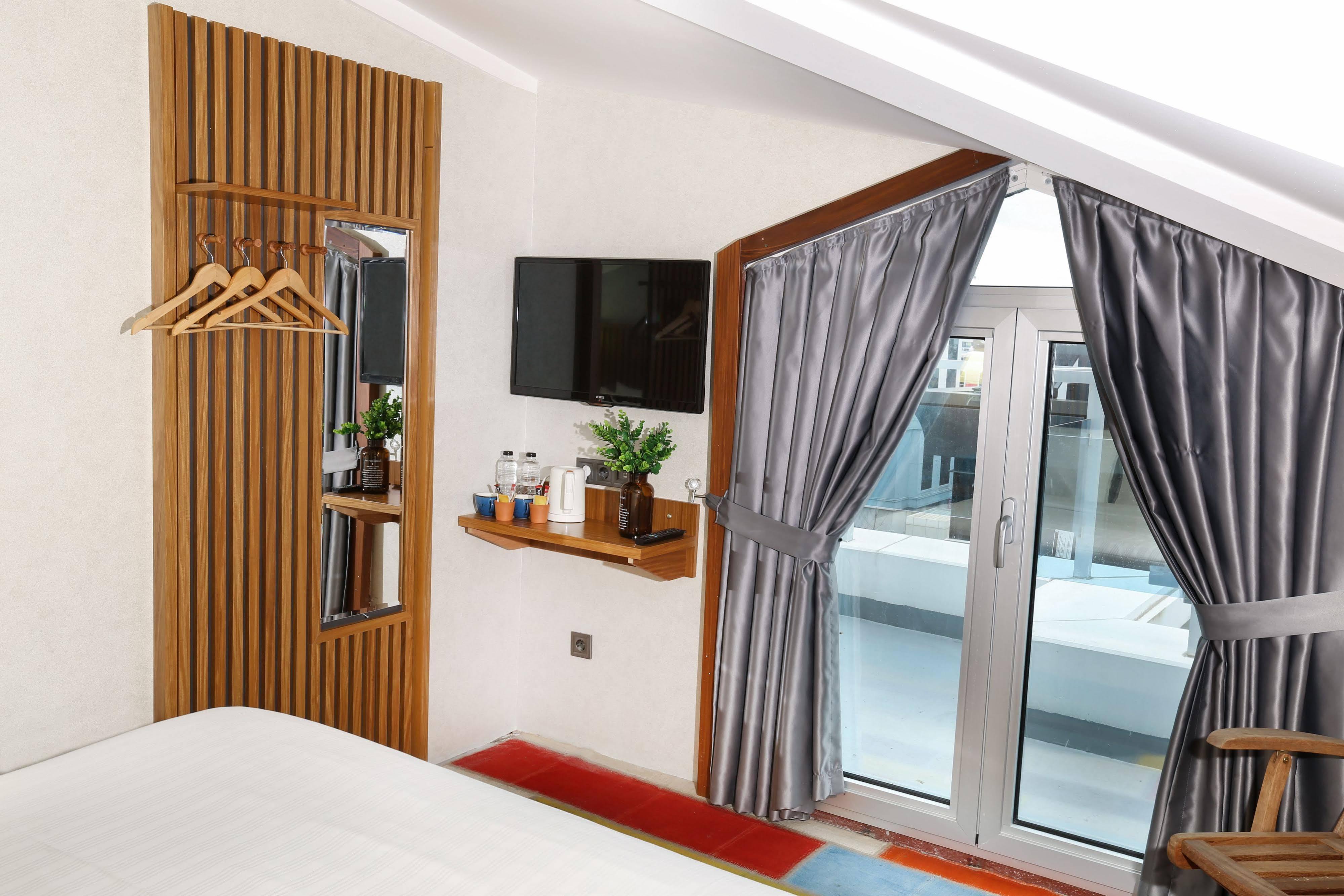 Discovery Hotel Istanbul Ngoại thất bức ảnh