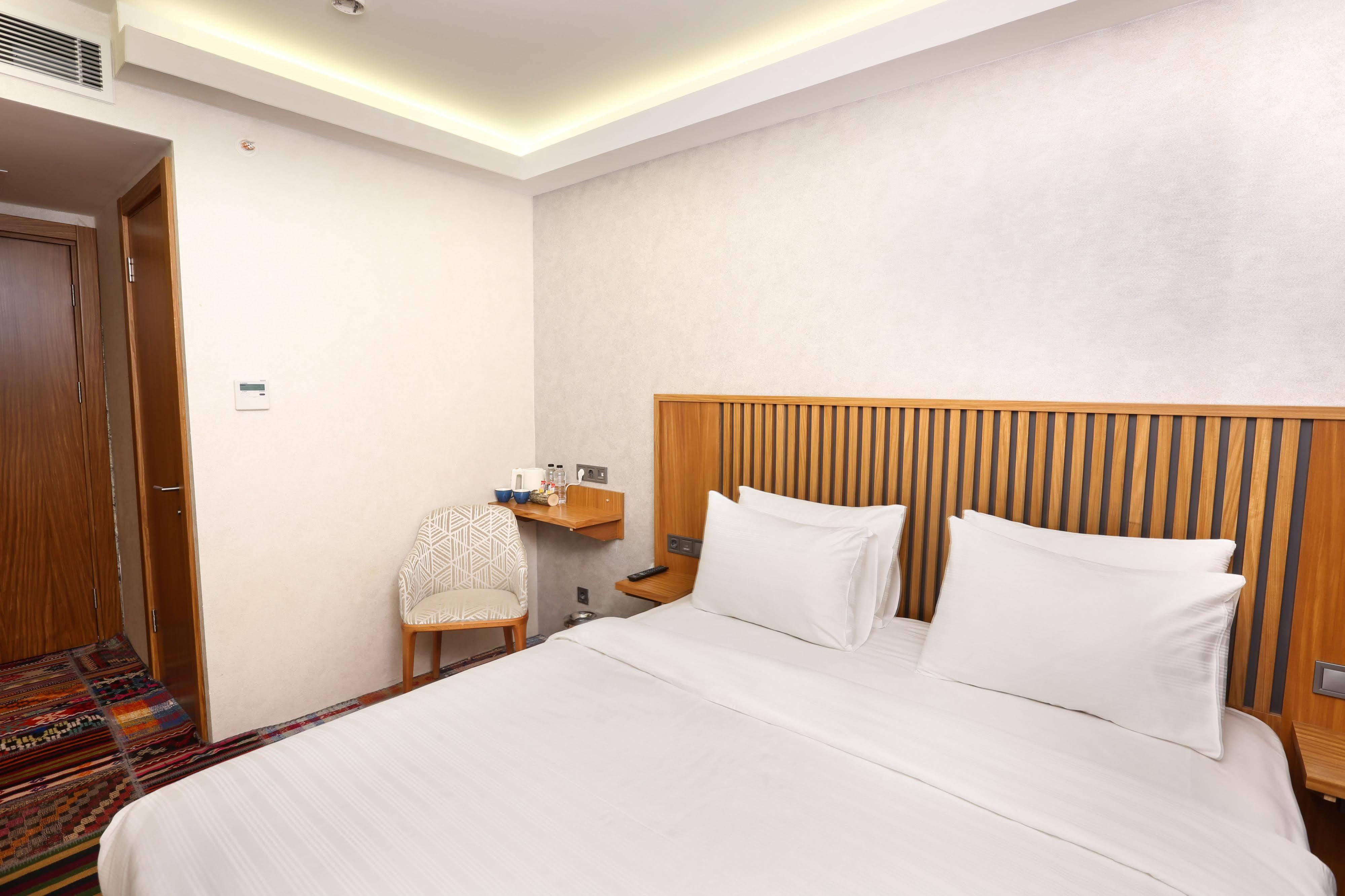 Discovery Hotel Istanbul Ngoại thất bức ảnh