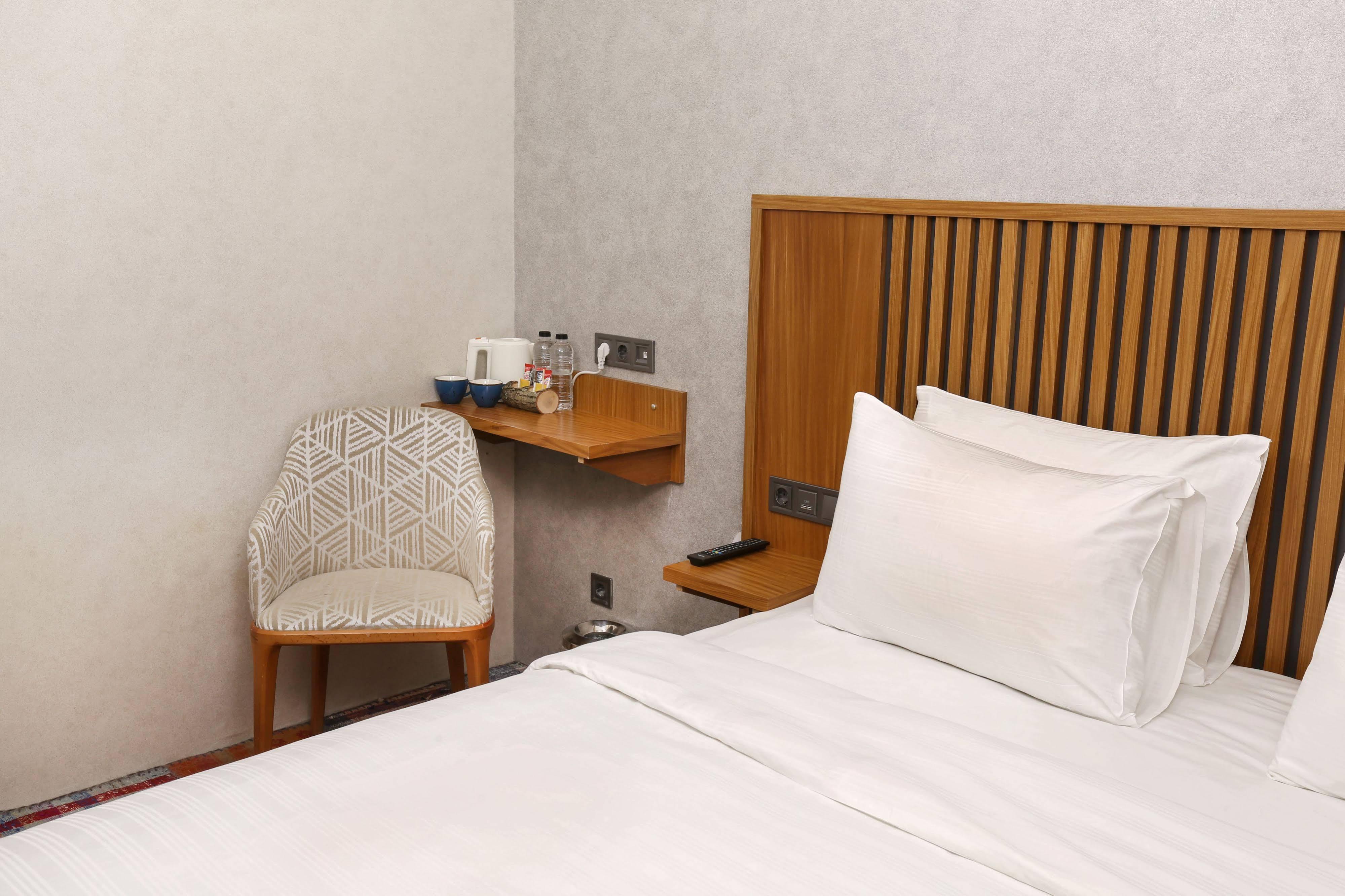 Discovery Hotel Istanbul Ngoại thất bức ảnh